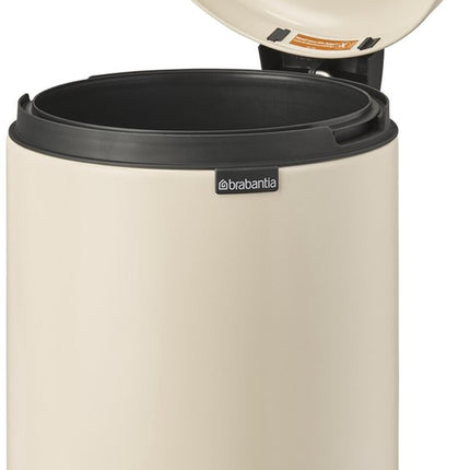 Brabantia Newlcon Pedaalemmer 12 Liter - Soft Beige