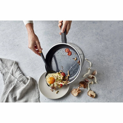 Demeyere Alu Comfort 3 Ceraforce Koekenpan - 30 cm