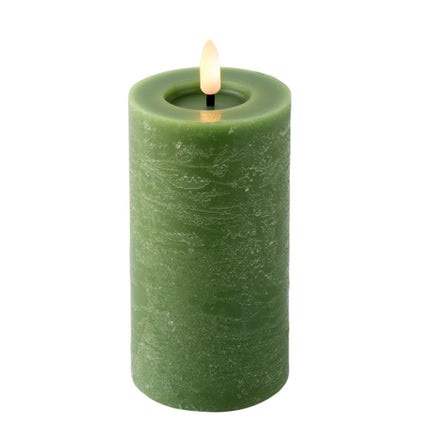 Lumineo LED kaars wax - 7x15cm - groen